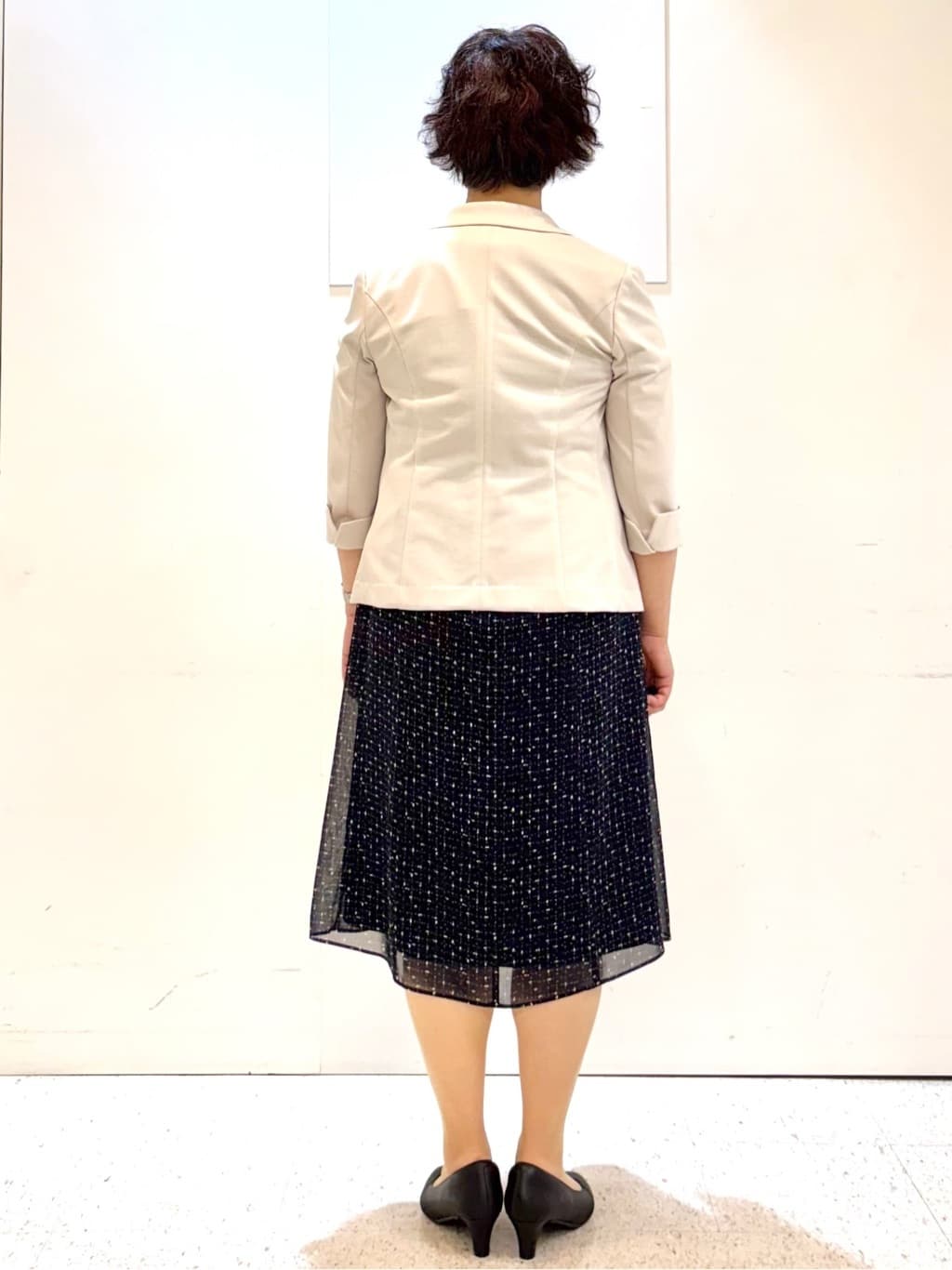 ヤスコさんの「Reflect｜【WEB先行カラーあり／マシンウォッシュ可／ナローベルト付き】オフボディツイードチェックワンピース」を使ったコーディネート