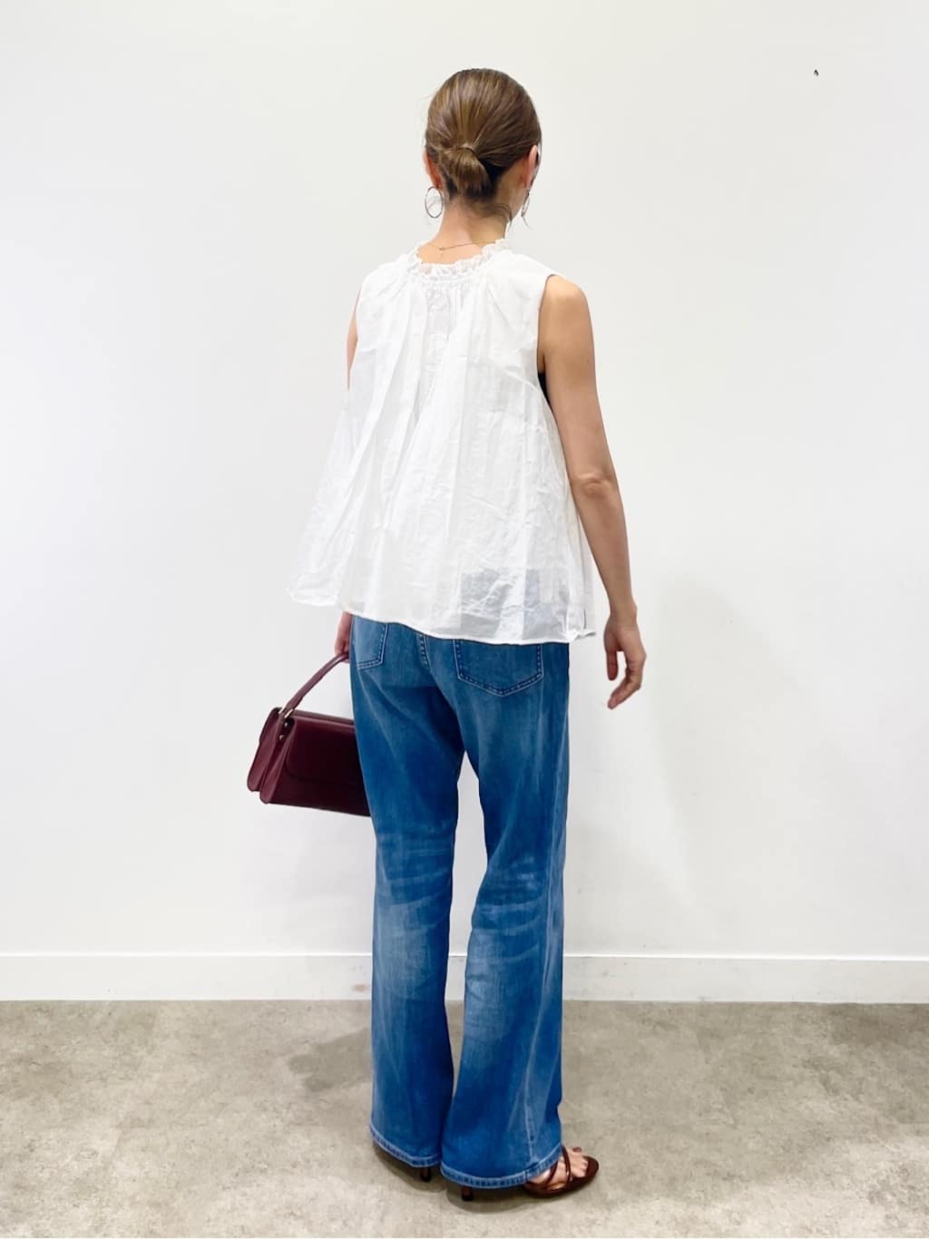 KAYOさんの「UNTITLED｜【MARILYN MOON】シアースターチドコットンギャザーブラウス」を使ったコーディネート