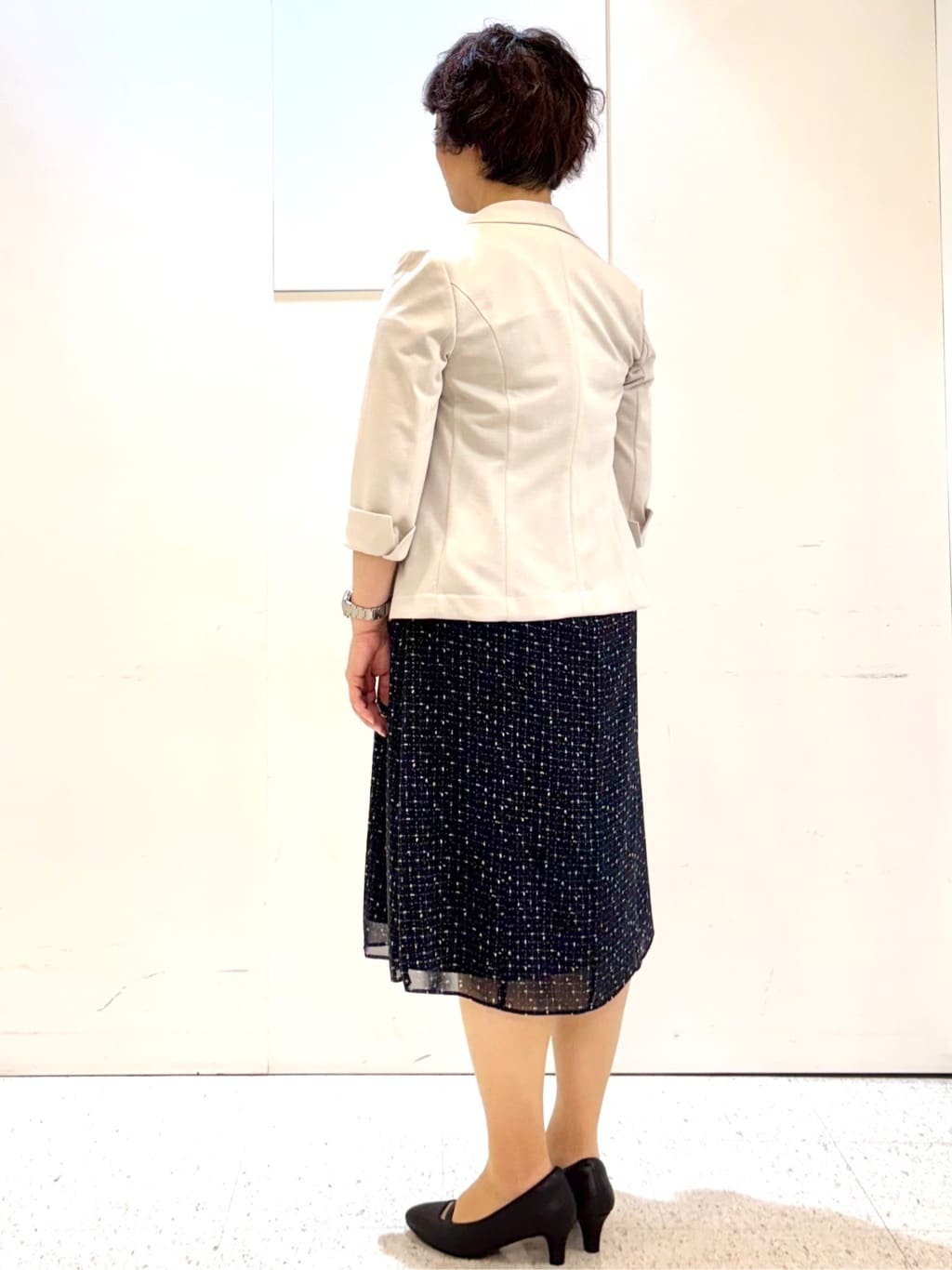 ヤスコさんの「Reflect｜【WEB先行カラーあり／マシンウォッシュ可／ナローベルト付き】オフボディツイードチェックワンピース」を使ったコーディネート