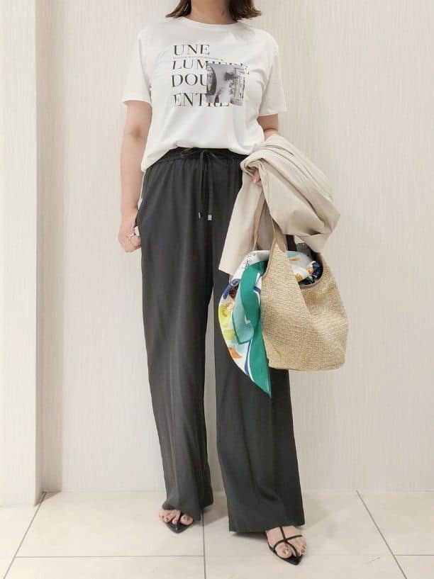 naokoさんの「UNTITLED｜【ロゴT/プリントT】グラフィックTシャツ」を使ったコーディネート