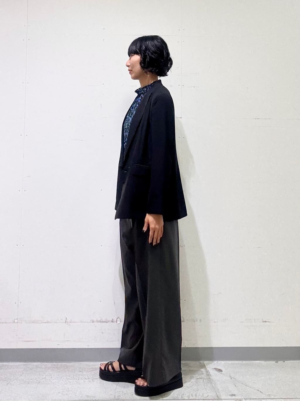 naoさんの「INDIVI｜【軽く羽織れる！】ダブルジャケット」を使ったコーディネート