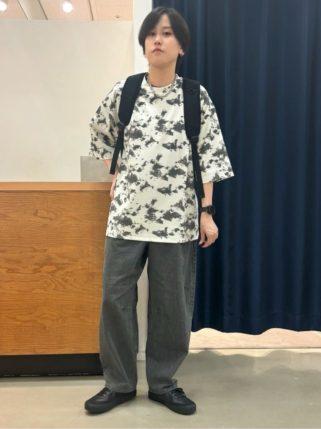 しばさんの「THE SHOP TK｜タイダイクールポンチビッグTシャツ」を使ったコーディネート
