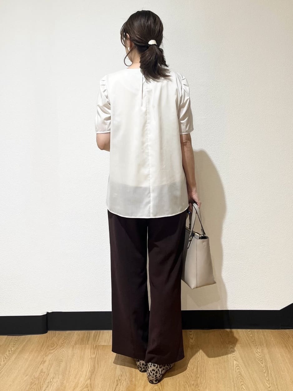 ayaさんの「Reflect｜【すっきり見え！長め丈】ピンタックデザインチュニックブラウス」を使ったコーディネート