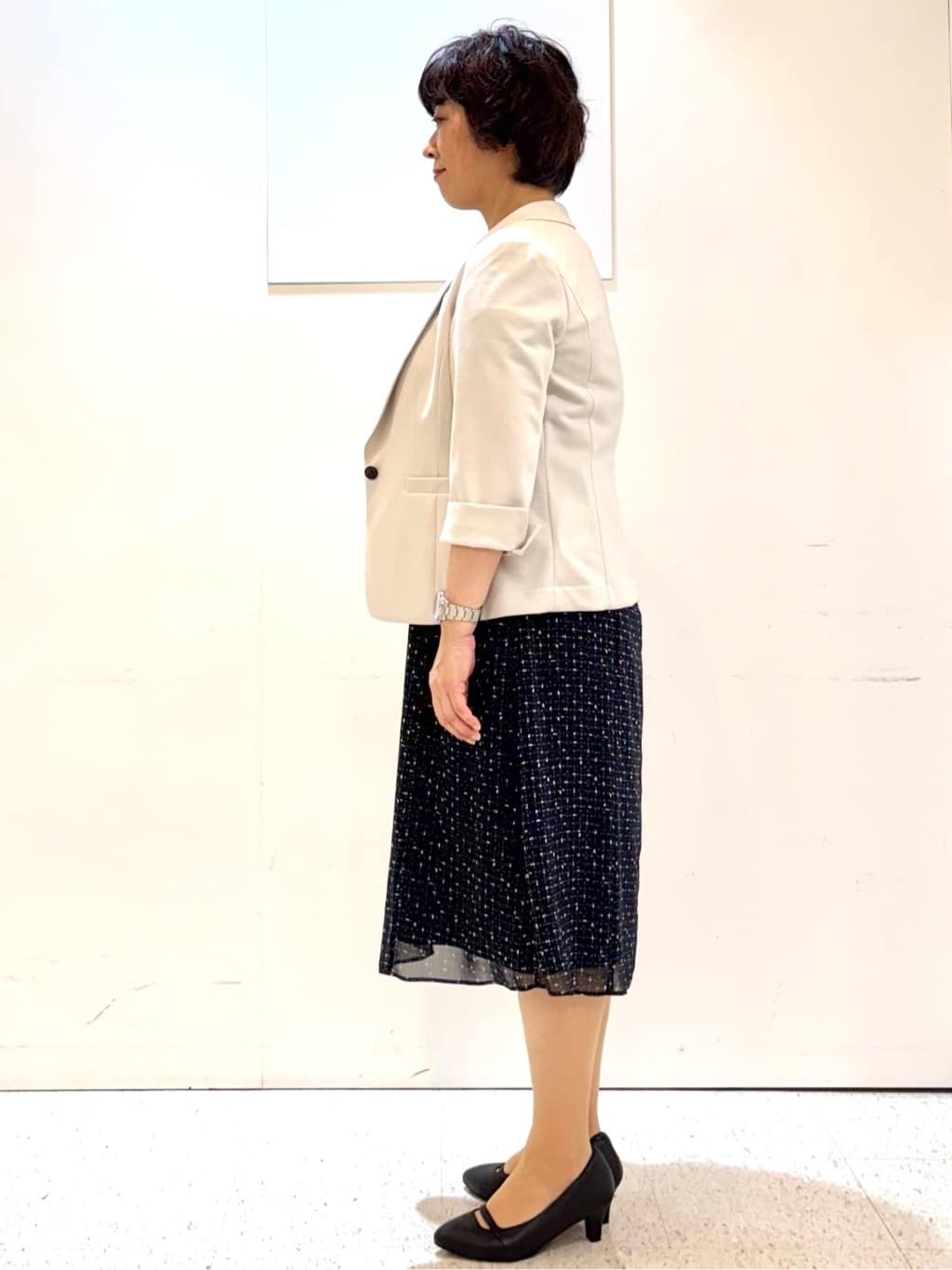 ヤスコさんの「Reflect｜【WEB先行カラーあり／マシンウォッシュ可／ナローベルト付き】オフボディツイードチェックワンピース」を使ったコーディネート