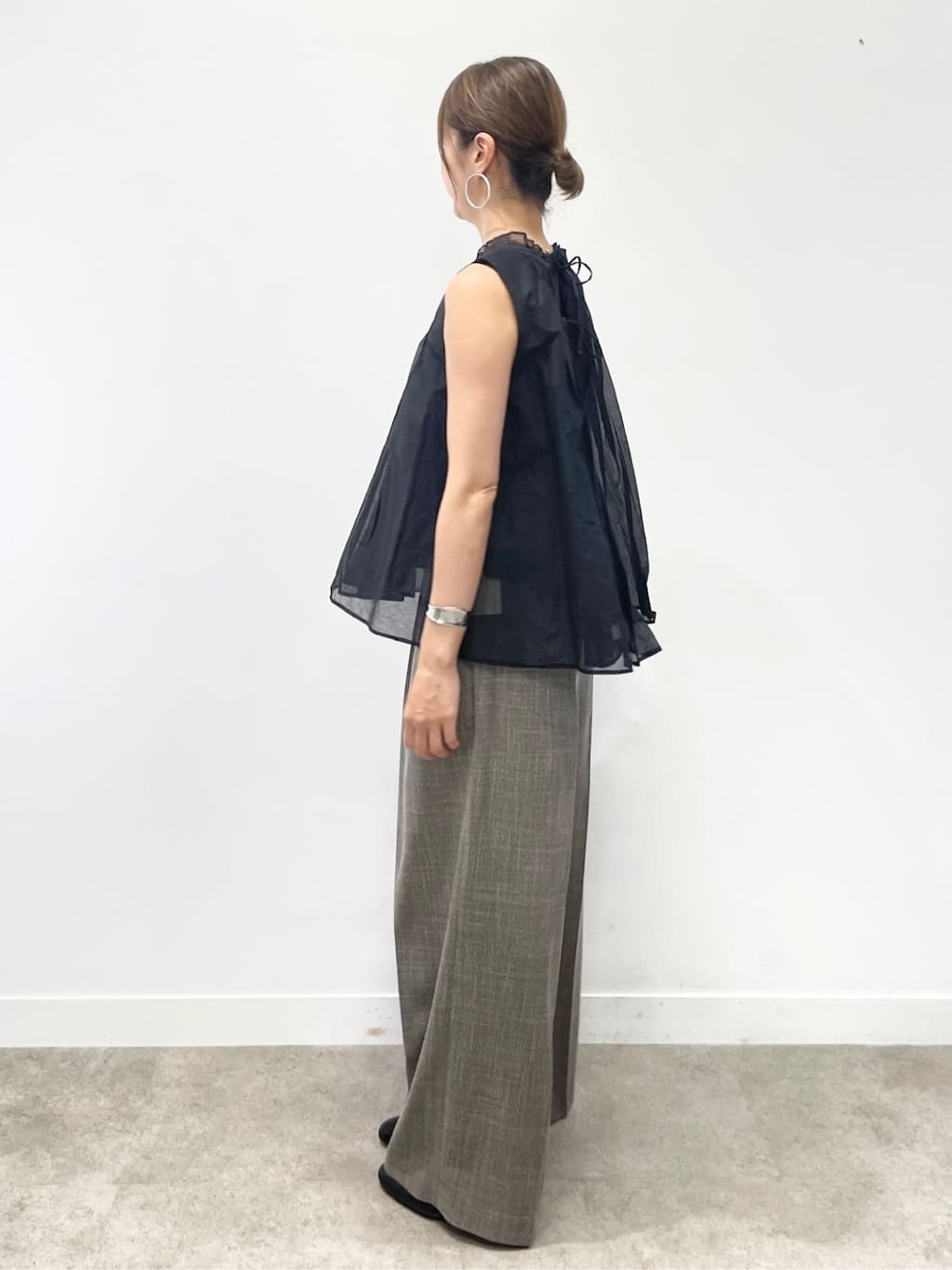 KAYOさんの「UNTITLED｜【MARILYN MOON】シアースターチドコットンギャザーブラウス」を使ったコーディネート