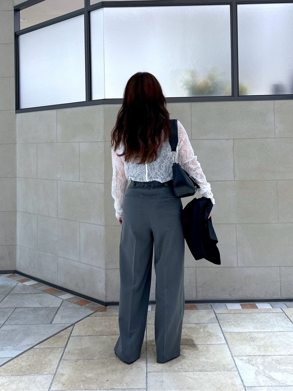 よねさんの「INDIVI｜レースストレッチカットソー」を使ったコーディネート