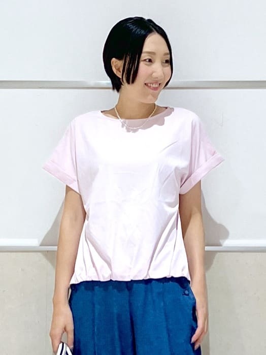 eriko さんの「Dessin｜【二の腕カバー／UVカット】ロールアップスリーブ裾ギャザーカットソー」を使ったコーディネート
