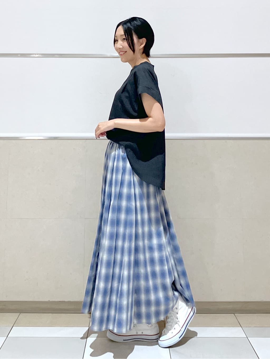 eriko さんの「Dessin｜【2点セット/ウエストゴム/洗える】スキッパ―シャツ＆ストレートパンツセット」を使ったコーディネート