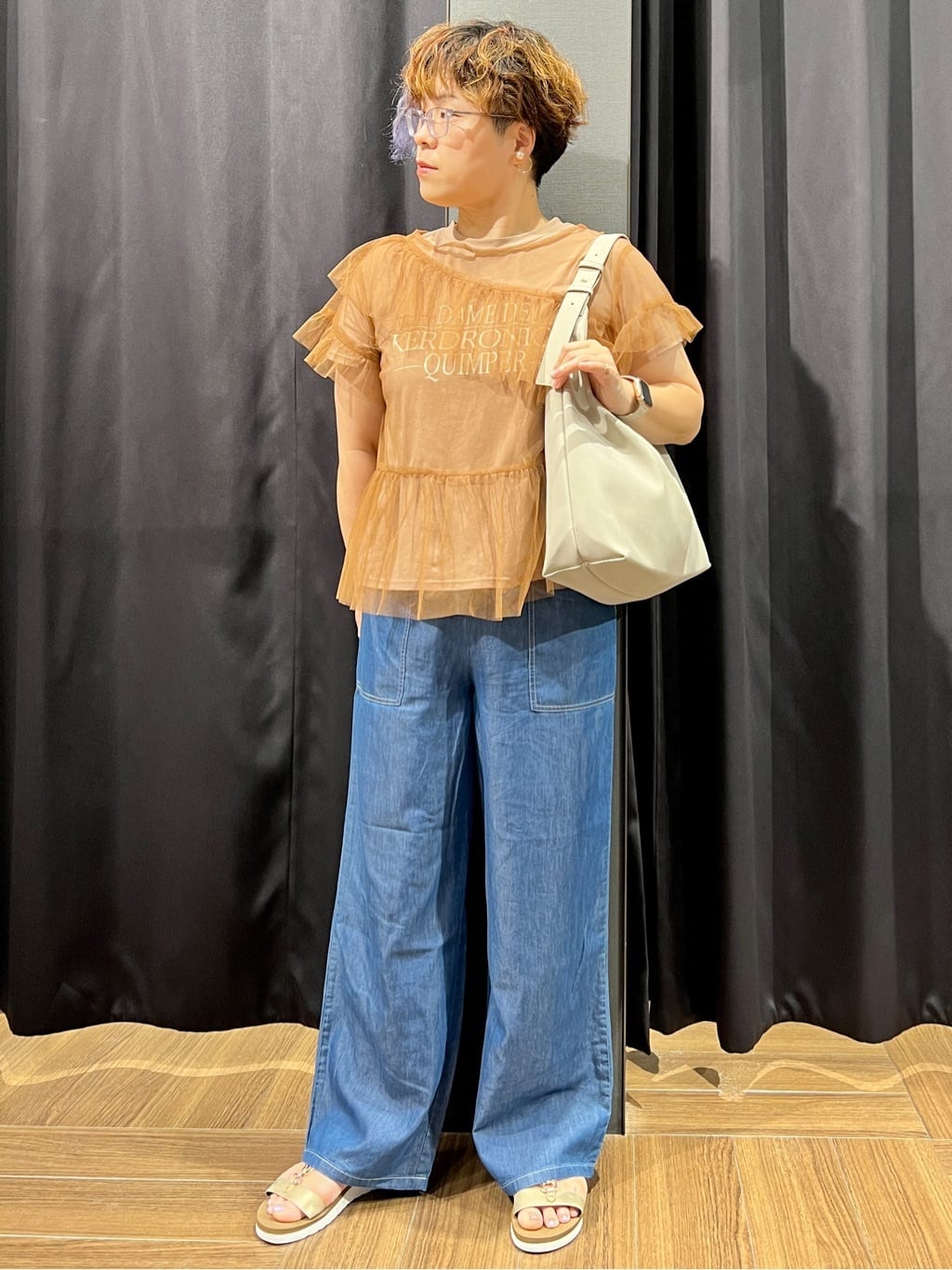 OKMKさんの「THE SHOP TK｜【セットアイテム】チュール&times;ロゴTシャツ/洗える」を使ったコーディネート