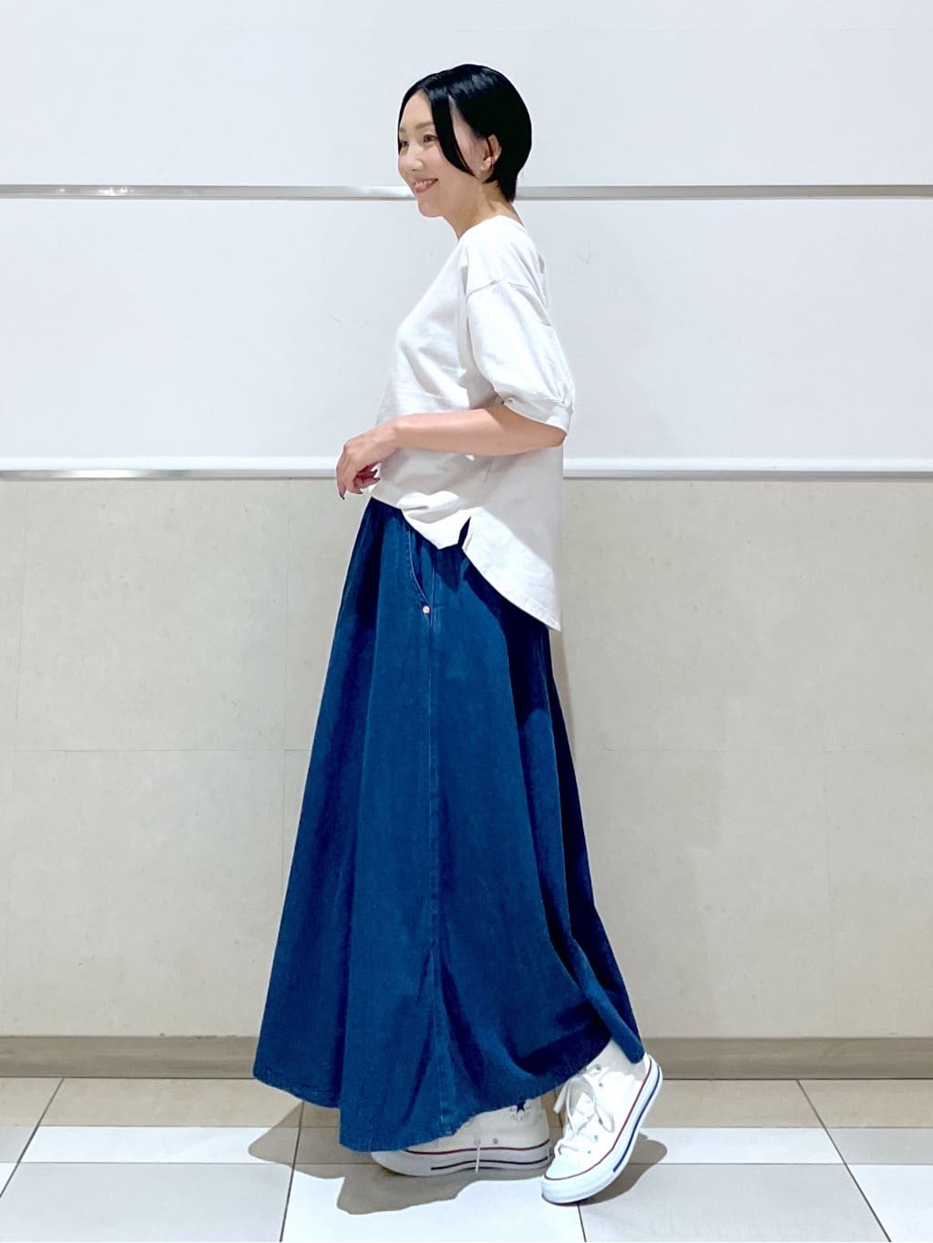 eriko さんの「Dessin｜【360度可愛い/前後2WAY/洗える】ライトコットンヘンリーカットソー」を使ったコーディネート