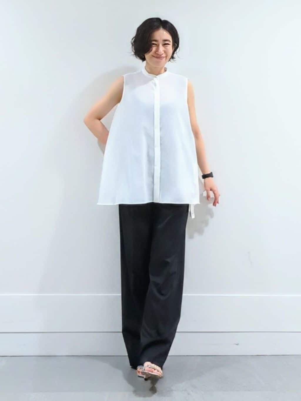 ミズタさんの「UNTITLED｜【接触冷感/吸水速乾】フレアバックシャンブラウス」を使ったコーディネート