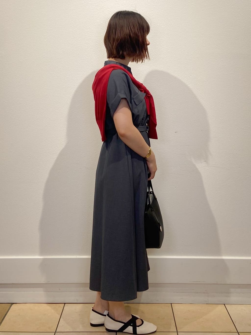 kimiさんの「index｜《美人百花掲載》ビジュークルーネックカーディガン【洗濯機洗い可／UVケア／接触冷感／抗ピル】」を使ったコーディネート