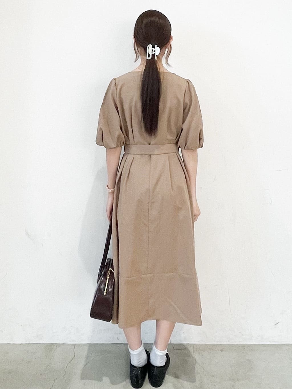 姫さんの「OPAQUE.CLIP｜【軽量】オイル調合皮ワイドボストンバッグ」を使ったコーディネート