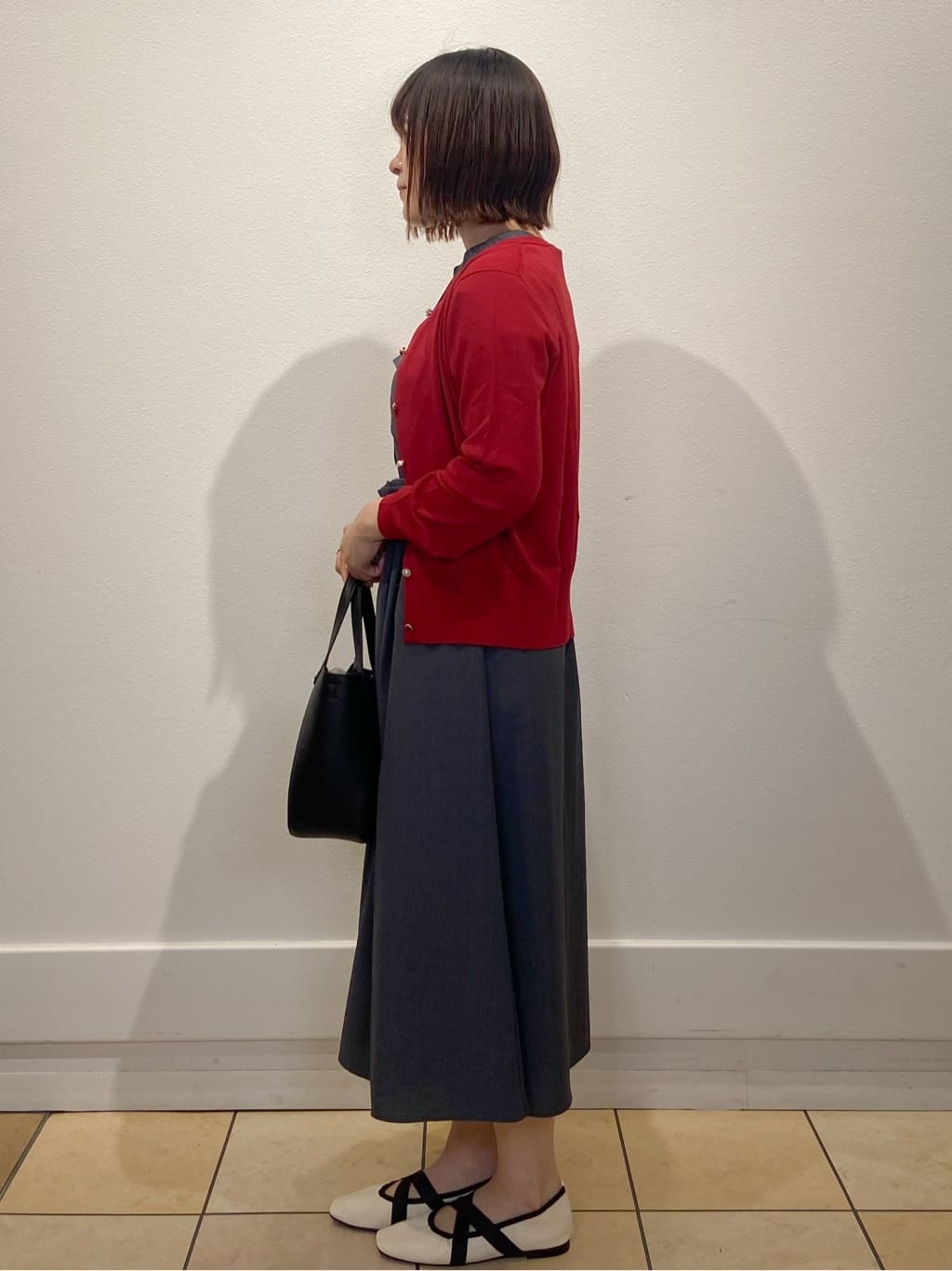kimiさんの「index｜《美人百花掲載》ビジュークルーネックカーディガン【洗濯機洗い可／UVケア／接触冷感／抗ピル】」を使ったコーディネート