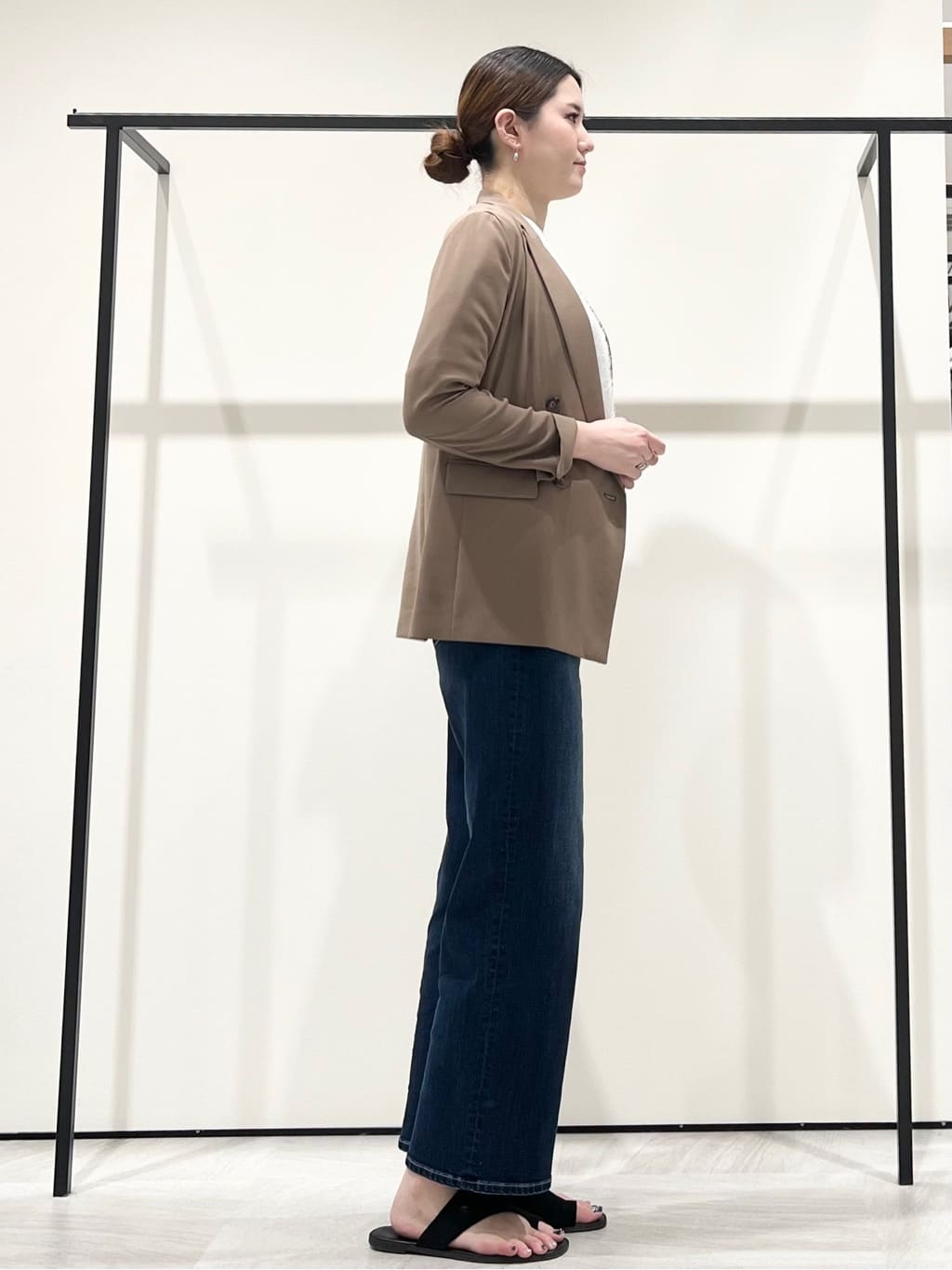 T.Kさんの「INDIVI｜【選べる柄バリエ】スクエアトートバッグ」を使ったコーディネート