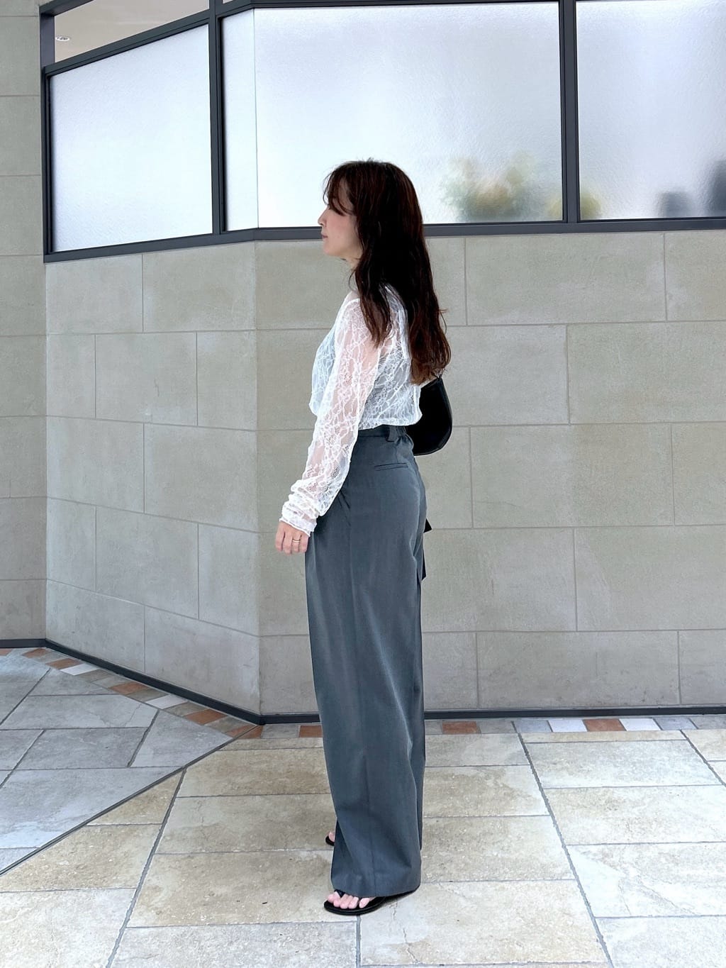 よねさんの「INDIVI｜レースストレッチカットソー」を使ったコーディネート