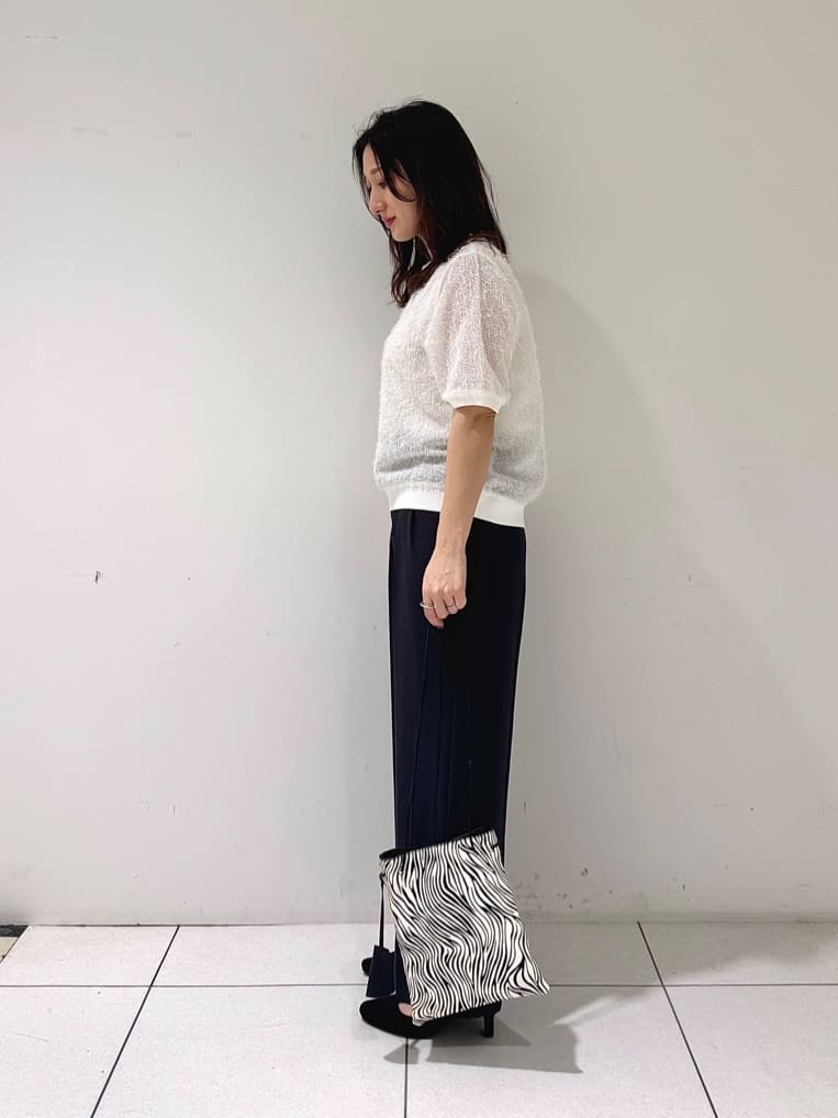 そんさんの「INDIVI｜ヘアリージャカードトップス」を使ったコーディネート