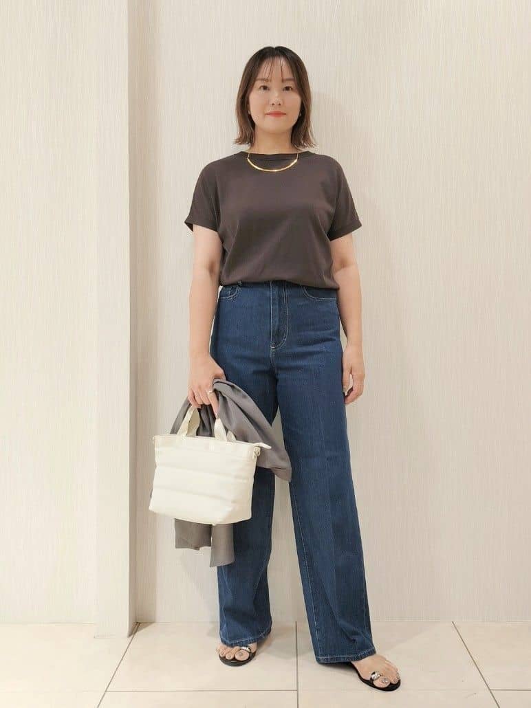 naokoさんの「UNTITLED｜【洗える/前後2WAY】ネックプルオーバーニット」を使ったコーディネート