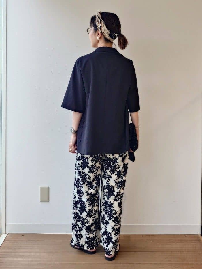 MUTSUKOさんの「UNTITLED｜【吸水速乾/洗える】ハーフスリーブジャケット」を使ったコーディネート
