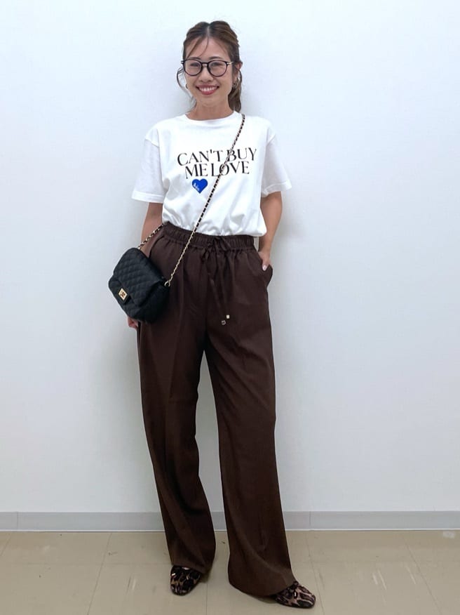 Akiさんの「OPAQUE.CLIP｜ロックTシャツ別注アソート【GREEN DAY／METALLICA／THE BEATLES】」を使ったコーディネート