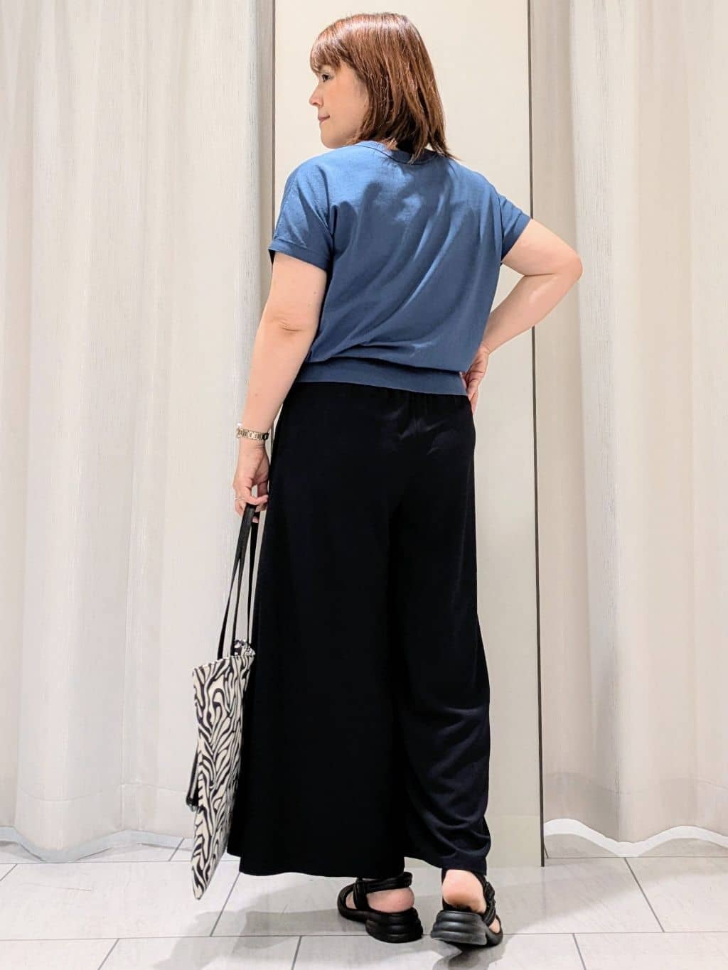 Onumaさんの「UNTITLED｜【洗える/前後2WAY】ネックプルオーバーニット」を使ったコーディネート