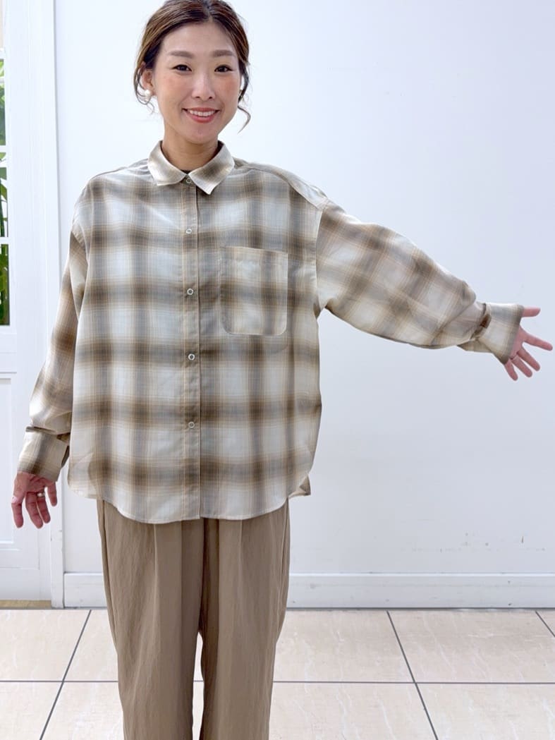Osawaさんの「Dessin｜【洗える】シアーオンブレーチェックシャツ」を使ったコーディネート