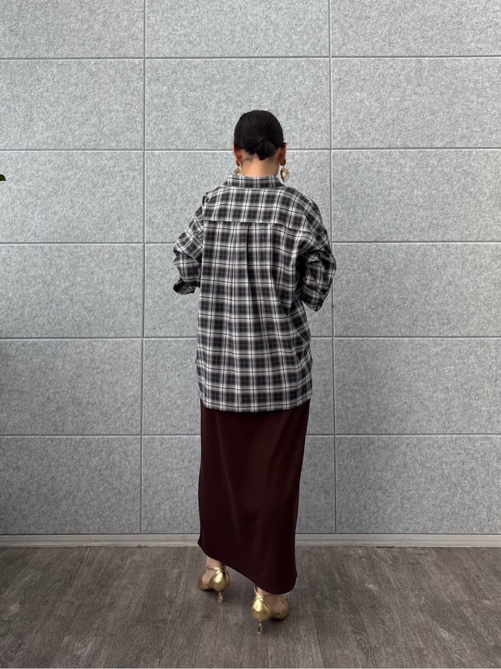 ayanoさんの「INDIVI｜オンブレチェックシャツ」を使ったコーディネート