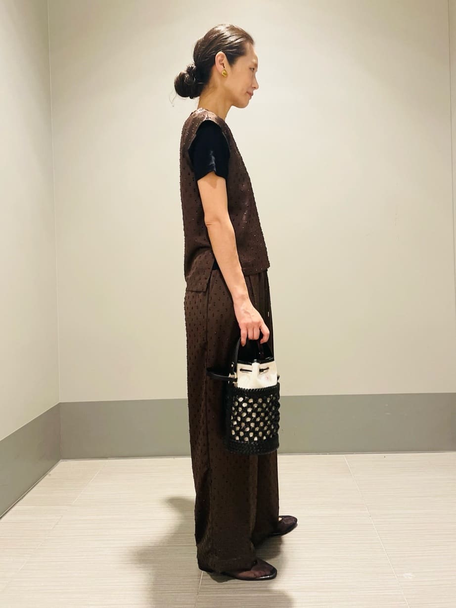 Annさんの「DRESSTERIOR｜◆【otonaMUSE5月号掲載/3WAY】メッシュ＆キャンバス バケツBAG」を使ったコーディネート