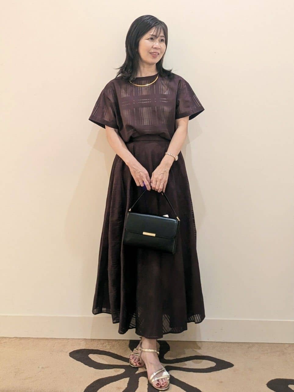 laverさんの「UNTITLED｜【セットアップ可/エレガント】シアーチェックTブラウス」を使ったコーディネート