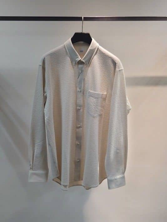 あまえびさんの「TAKEO KIKUCHI｜【抗菌防臭/シーズンレス】シアサッカー ジャージシャツ」を使ったコーディネート