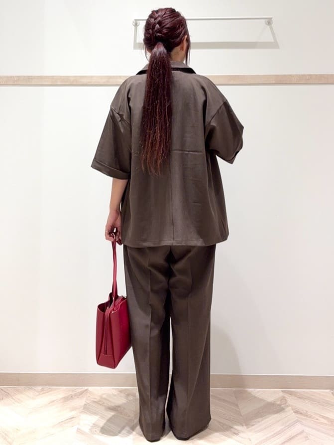 nanaさんの「SHOO･LA･RUE｜【S-LL/5分袖】大人の抜け感 襟付きレーストップス」を使ったコーディネート