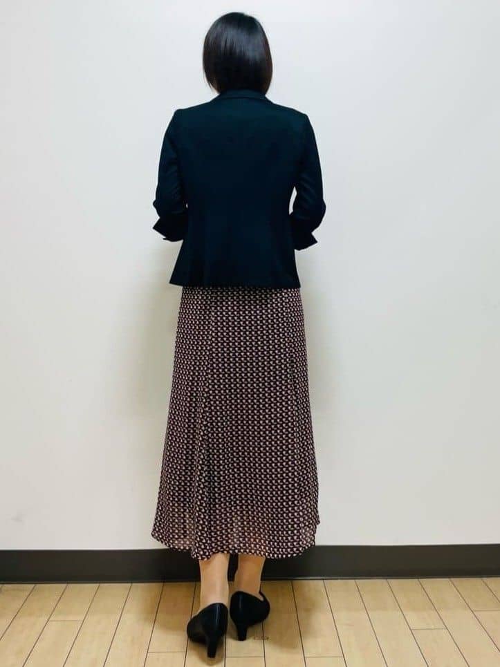 Riiさんの「Reflect｜【インナーに◎／すっきり見え！長め丈】タックデティールブラウス」を使ったコーディネート