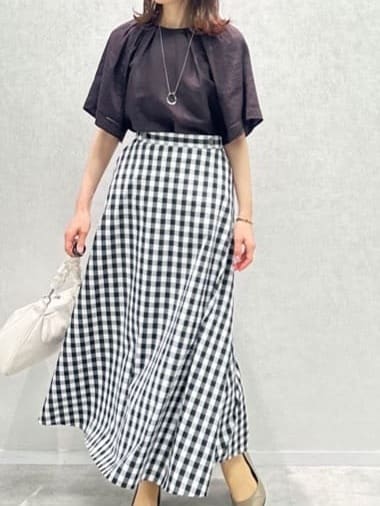 Miwaさんの「UNTITLED｜フープトップネックレス」を使ったコーディネート