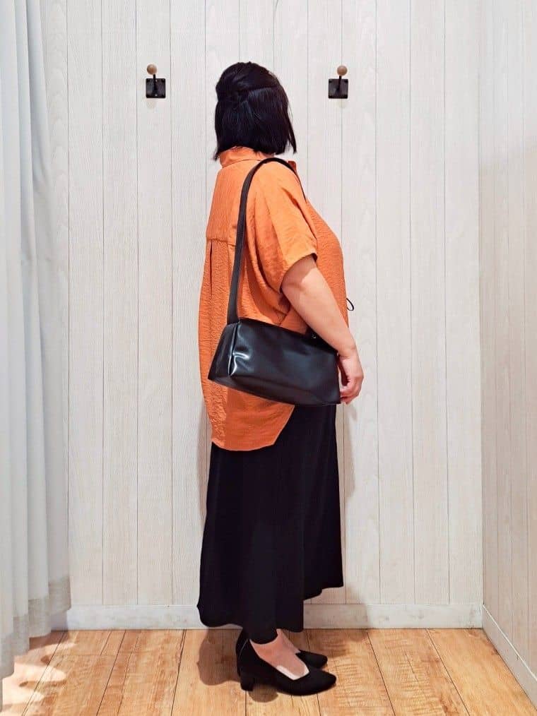 kotomiさんの「SHOO･LA･RUE｜【ひんやり/S-LL】大人の五分袖プリントTシャツ」を使ったコーディネート