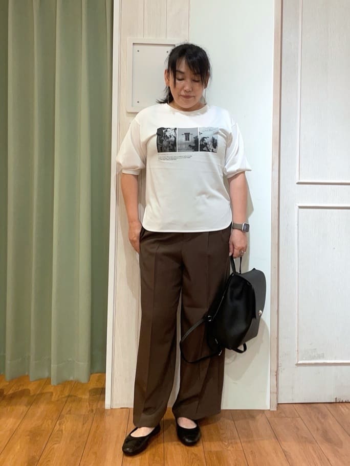 ke-yさんの「SHOO･LA･RUE｜【ひんやり/S-LL】大人の五分袖プリントTシャツ」を使ったコーディネート