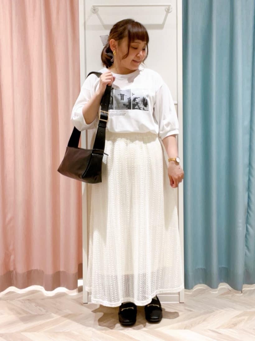 kitaさんの「SHOO･LA･RUE｜【ひんやり/S-LL】大人の五分袖プリントTシャツ」を使ったコーディネート