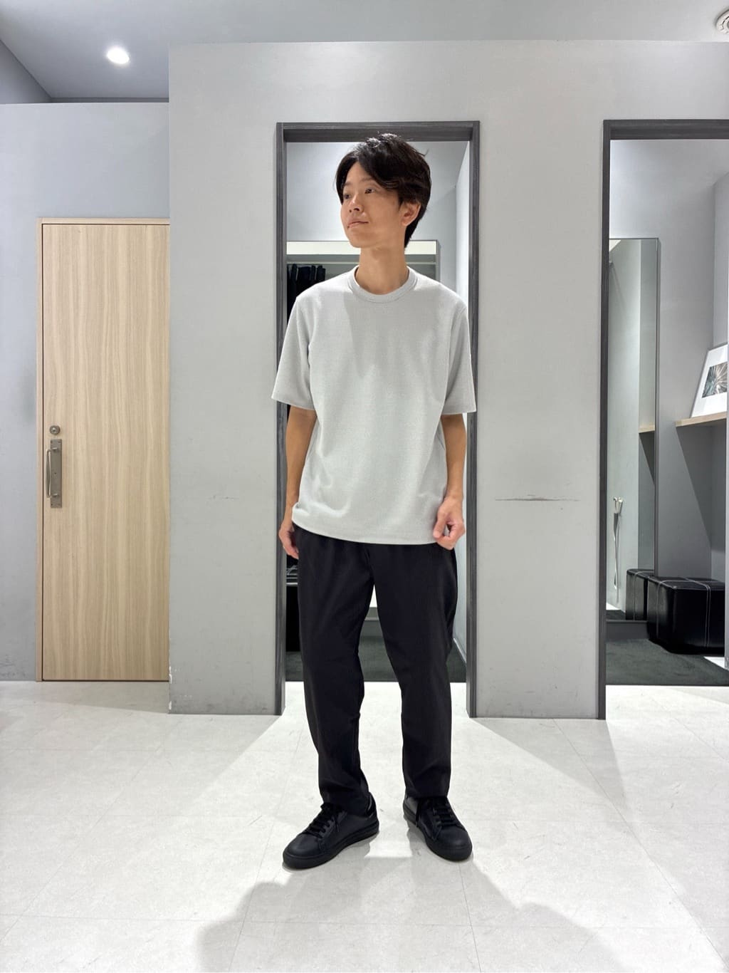 わいずみさんの「TAKEO KIKUCHI｜【COOL CITY WEAR】籠目アート柄 サッカーシャツ /通気性」を使ったコーディネート