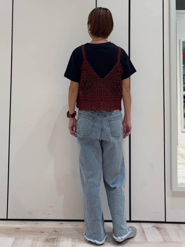 ｓａｔｏｍｉさんの「SHOO･LA･RUE｜【S-LL/裏ひんやり/ストレッチ】ワイドストレートデニムパンツ」を使ったコーディネート