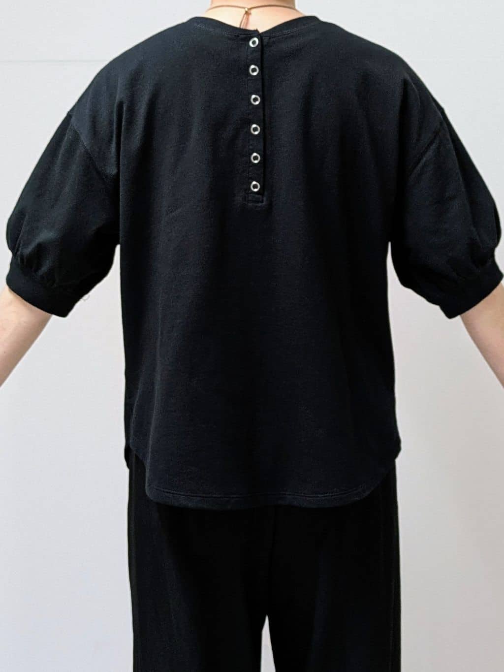 Asaさんの「Dessin｜【360度可愛い/前後2WAY/洗える】ライトコットンヘンリーカットソー」を使ったコーディネート