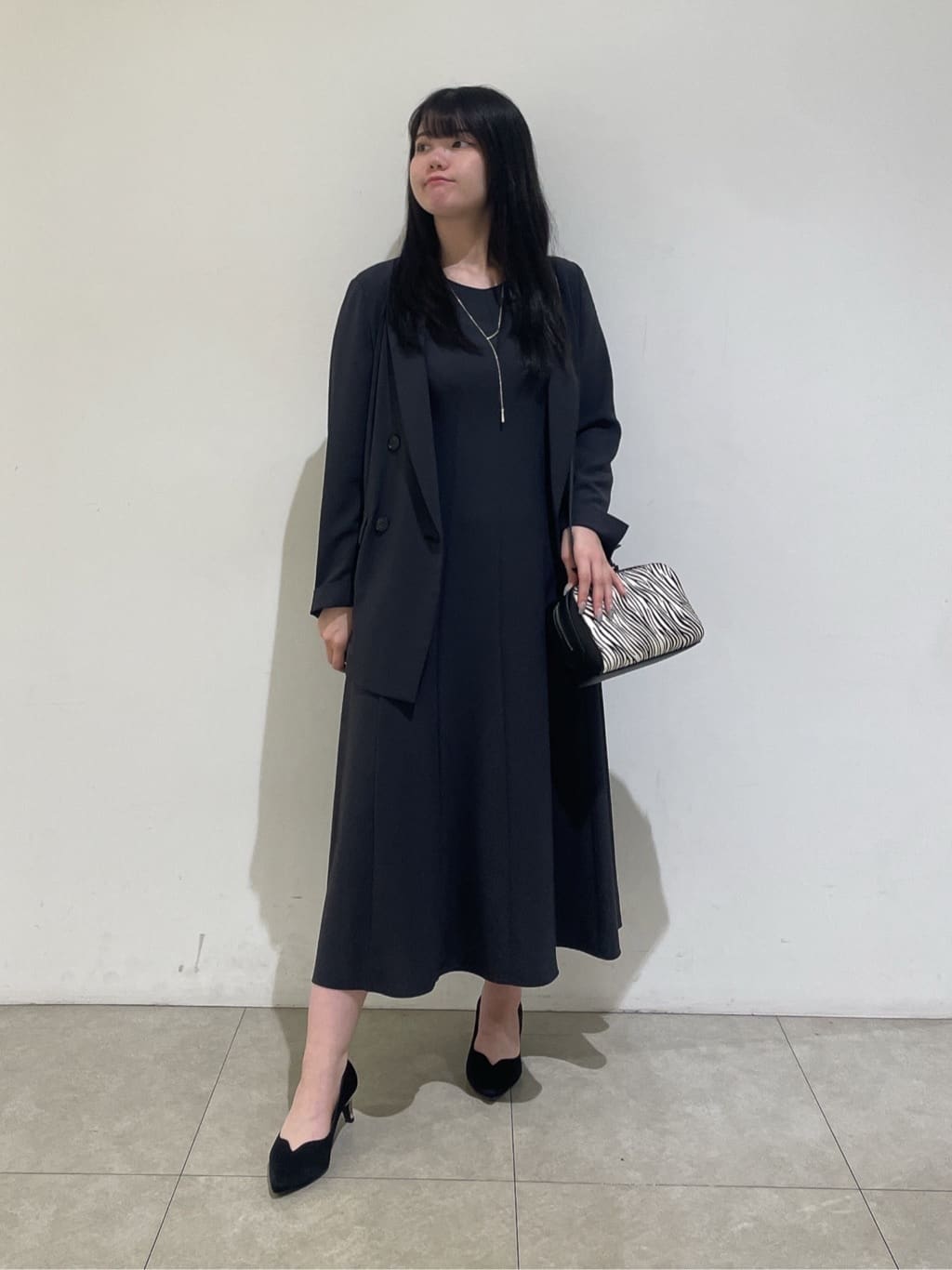 emikaさんの「INDIVI｜【軽く羽織れる！】ダブルジャケット」を使ったコーディネート