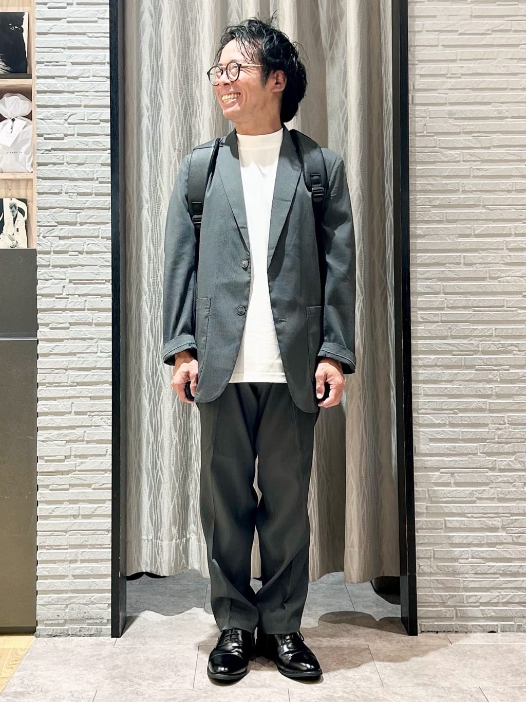 KENJI Iさんの「THE SHOP TK｜【Begin/ビギン10月号掲載】楊柳スマートジャケット　軽量/洗濯機OK/セットアップ可」を使ったコーディネート
