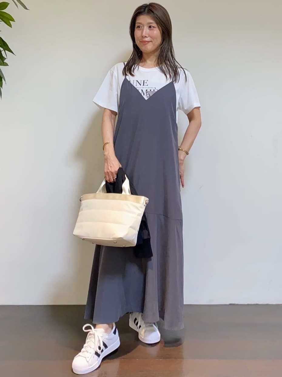 tomoさんの「UNTITLED｜【ロゴT/プリントT】グラフィックTシャツ」を使ったコーディネート