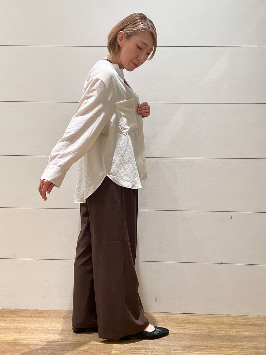 Ryoさんの「THE SHOP TK｜【きれいめもカジュアルもお任せ】2タックワイドパンツ【セットアップ可】」を使ったコーディネート