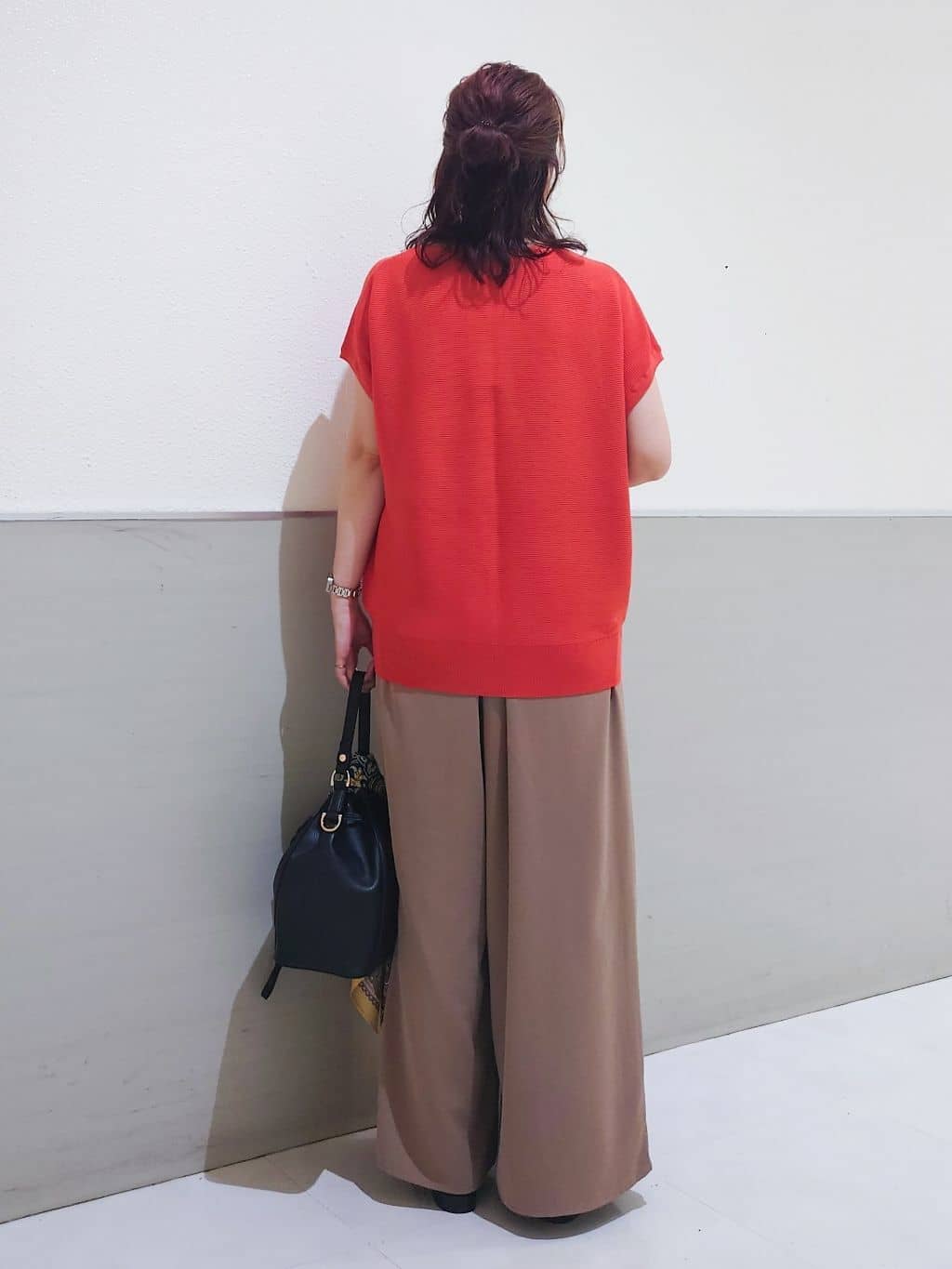 maruさんの「THE SHOP TK｜【6色展開】さらさらフレンチニット【毛玉になりにくい/洗濯機OK】」を使ったコーディネート