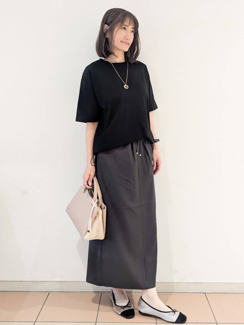 Miさんの「OPAQUE.CLIP｜裾ドロストTシャツ【洗濯機洗い可】」を使ったコーディネート