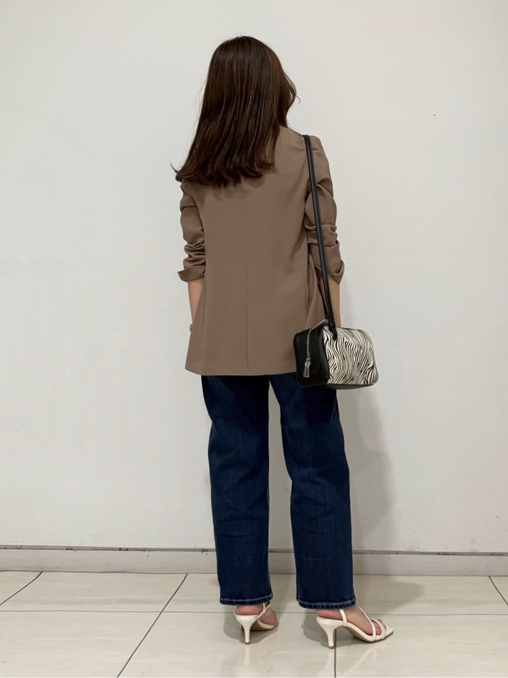 kahoさんの「INDIVI｜【軽く羽織れる！】ダブルジャケット」を使ったコーディネート