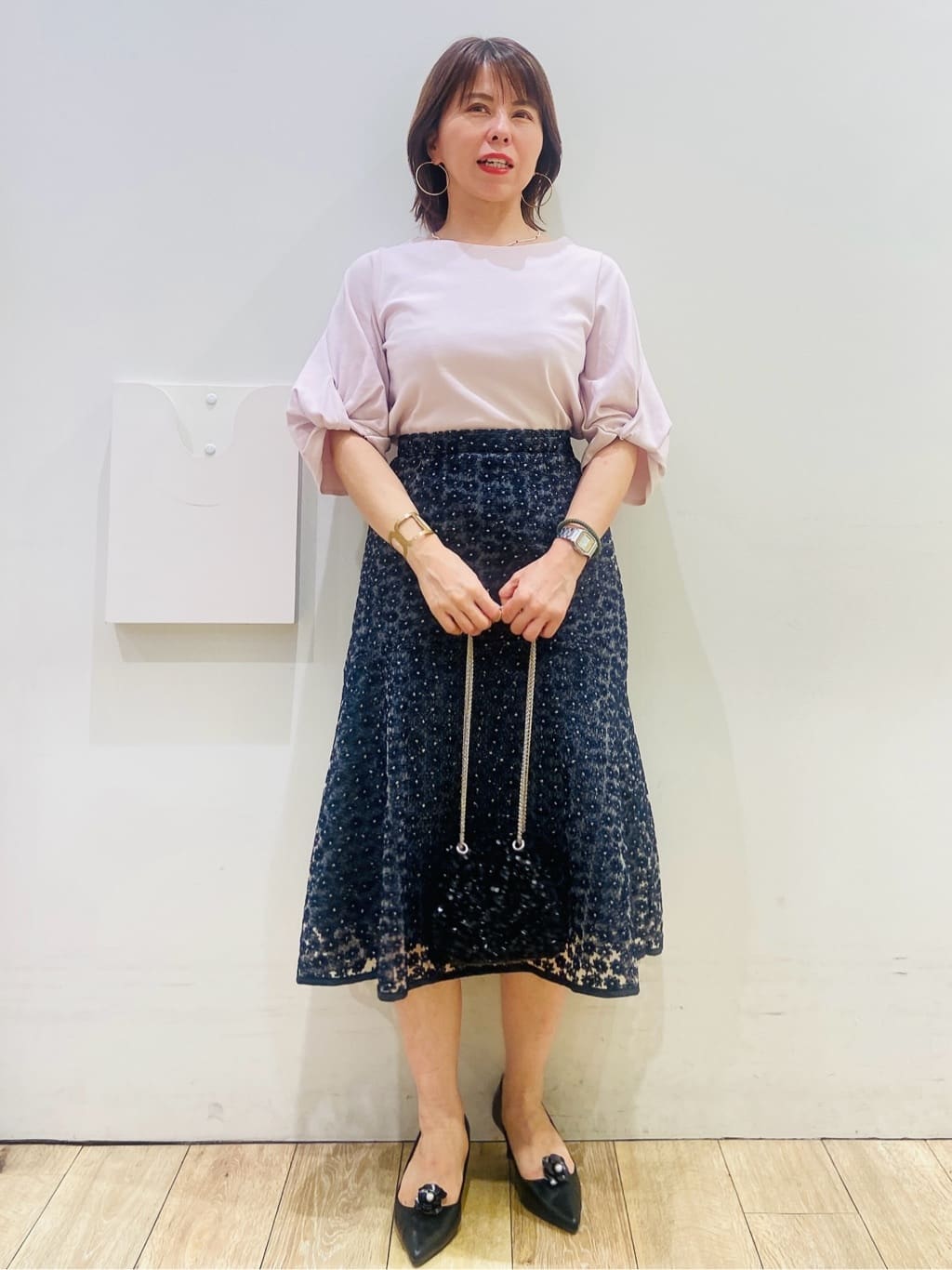 YUKOさんの「index｜パフスリーブツイストタックトップス【洗濯機可／接触冷感／UVケア】」を使ったコーディネート