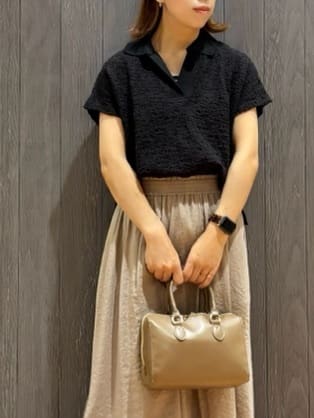 meiさんの「SHOO･LA･RUE｜【S-LL/裏地ひんやり】エアリーで涼やか 大人のシアースカーチョ」を使ったコーディネート