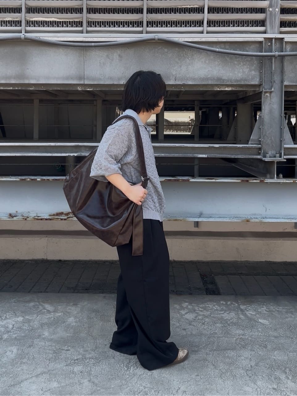 taigaさんの「tk.TAKEO KIKUCHI｜グランパバギースラックス」を使ったコーディネート