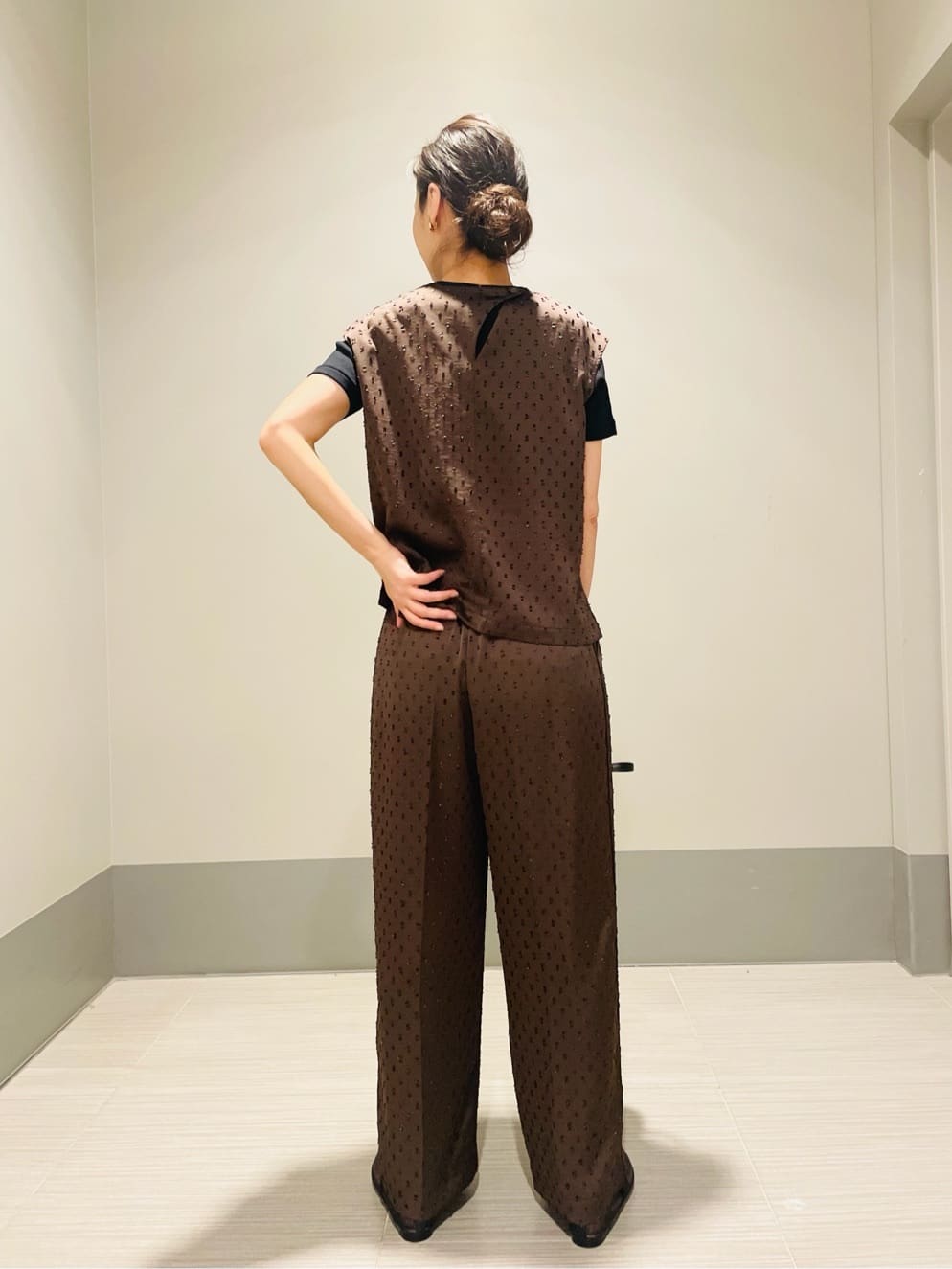 Annさんの「DRESSTERIOR｜◆【otonaMUSE5月号掲載/3WAY】メッシュ＆キャンバス バケツBAG」を使ったコーディネート